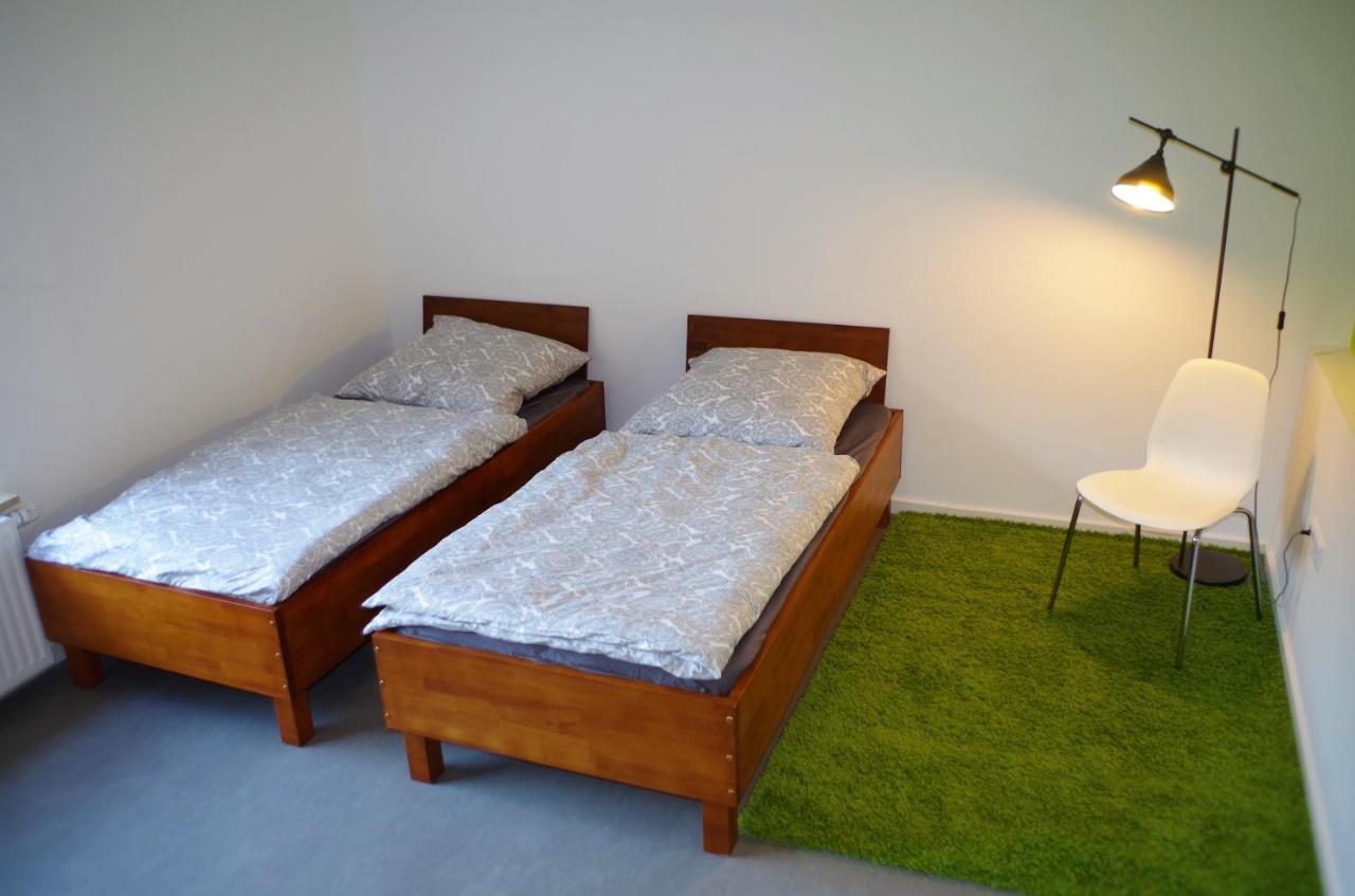 Apartment In Altstadt-/Messenahe, Zentral & Ruhig Norimberga Esterno foto